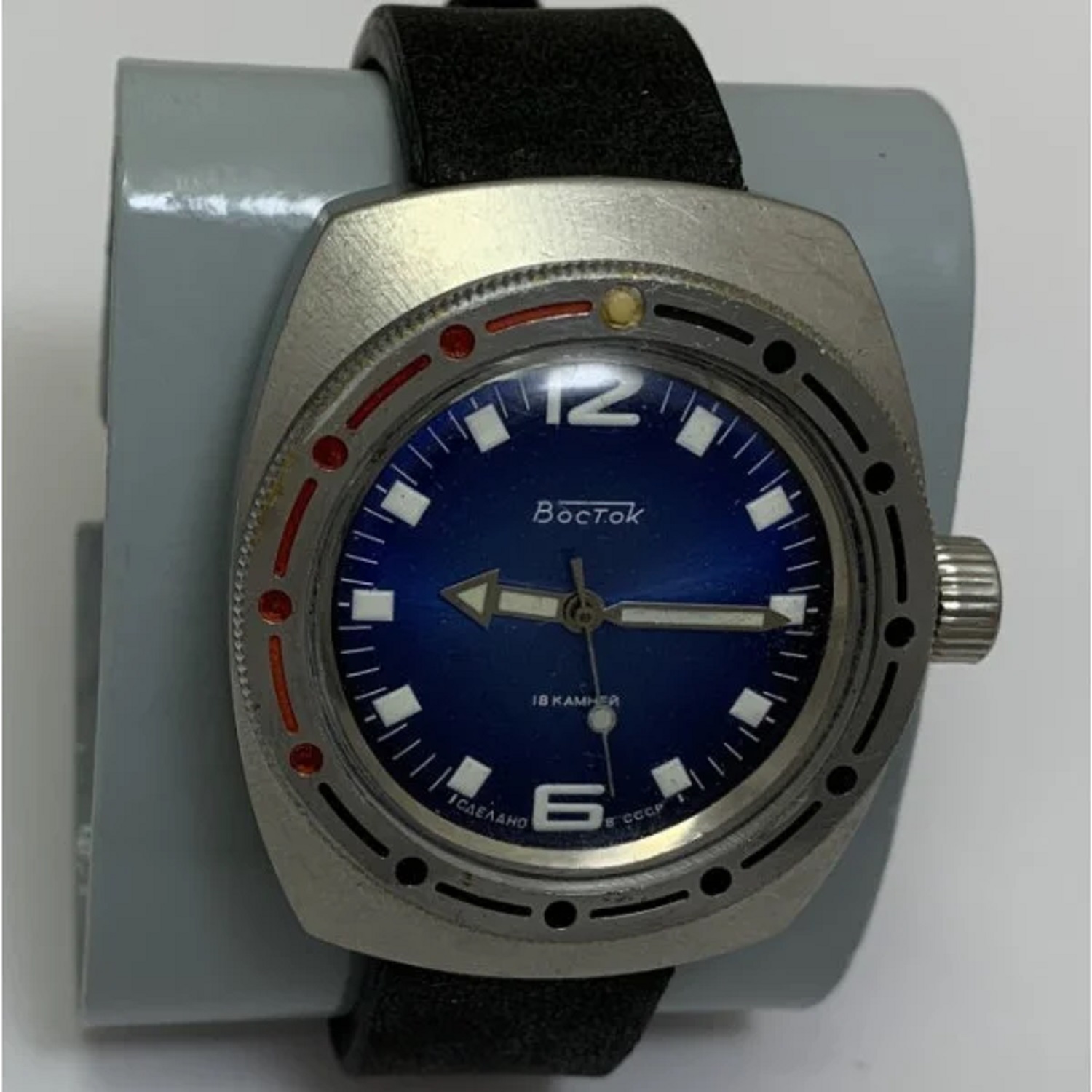 Какие три марки наручных часов СССР дорого ценятся коллекционерами